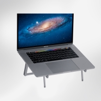 Αναδιπλούμενη βάση MacBook ή λάπτοπ της Rain Design σε Space Grey