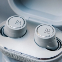Bluetooth Ακουστικά Beoplay E8 3rd Gen της Bang & Olufsen